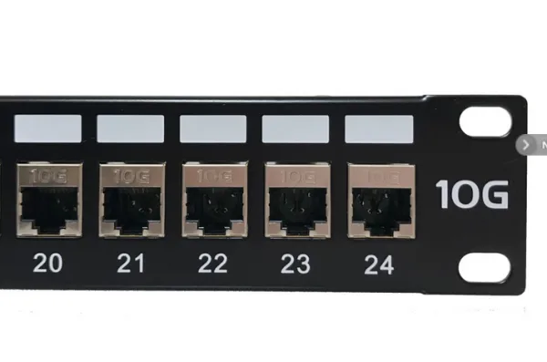 PANEL 19" 24 PUERTOS RJ45 1U C-6A FTP 109MM GTLAN - Imagen 3