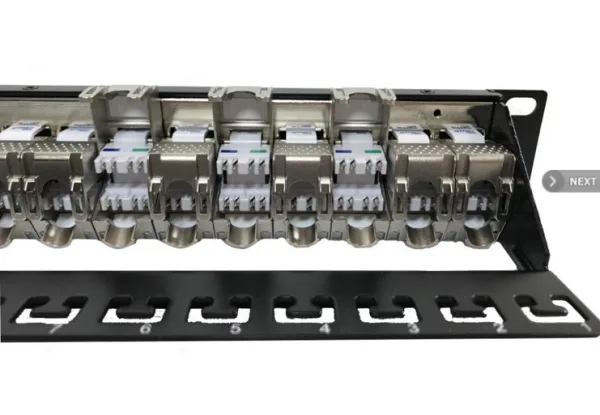 PANEL 19" 24 PUERTOS RJ45 1U C-6A FTP 109MM GTLAN - Imagen 2